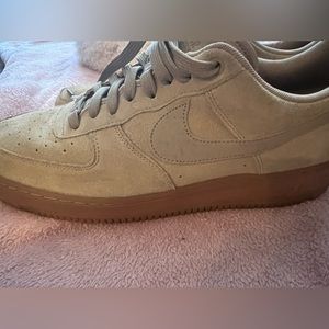 Nike Air Force 1 men’s size 12